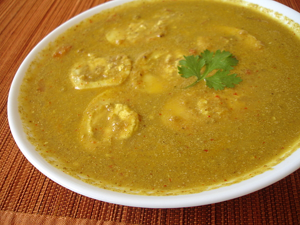 Egg Curry with Fennel Seeds